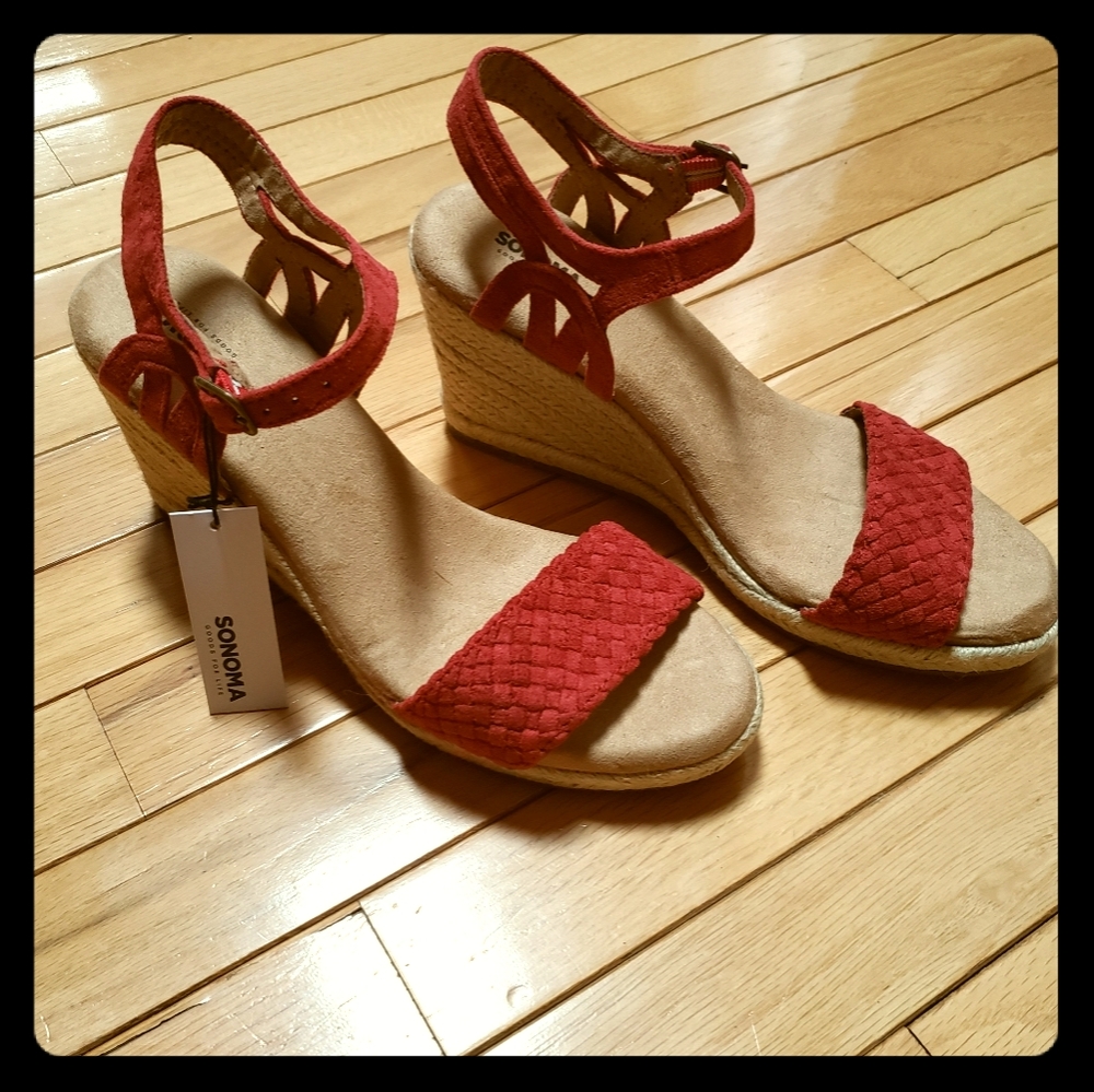 Sonoma Red wedge sandals